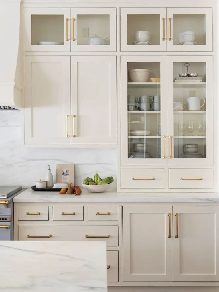 Best White Paint for Kitchen Cabinets