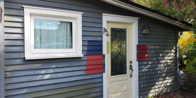 Best Exterior Paint: Weather Resistance 