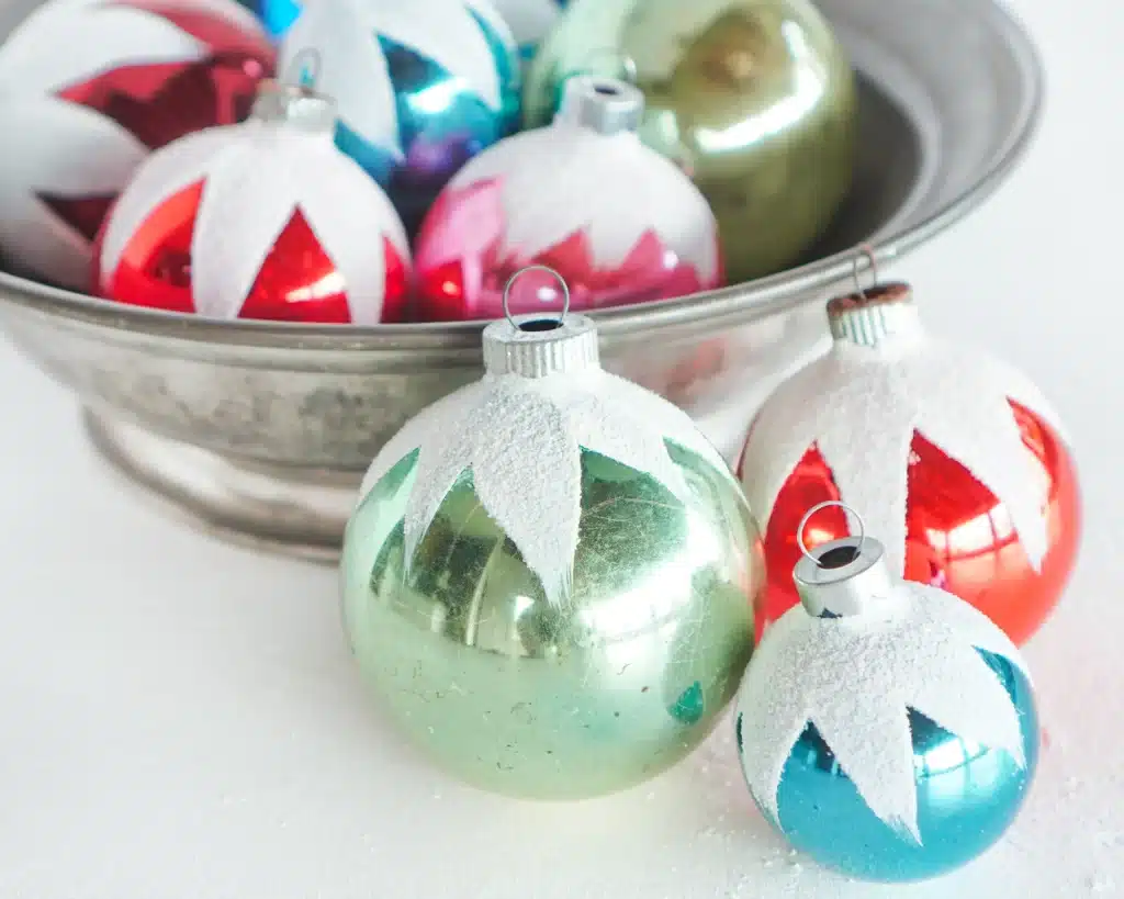 Snow cap painted christmas ornament balls